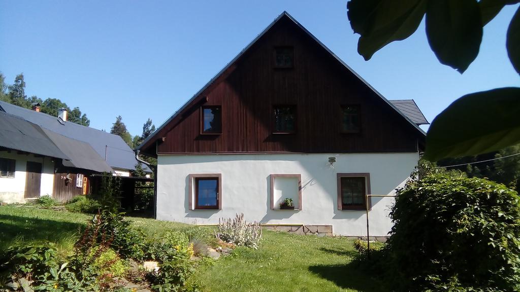 Penzion Edelstejn Petrovice  Exterior photo